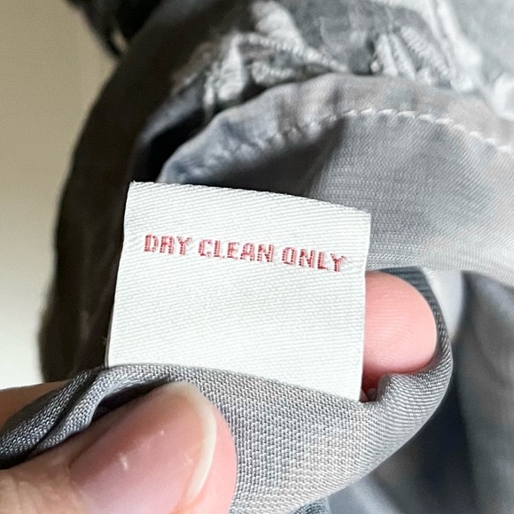 Sundance Silk Blend Grey Ombré Tunic Short Sleeve Blouse Office Party Sz XS - Picture 8 of 11